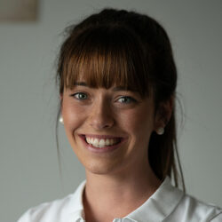 Laureen Mohr Laureen Mohr